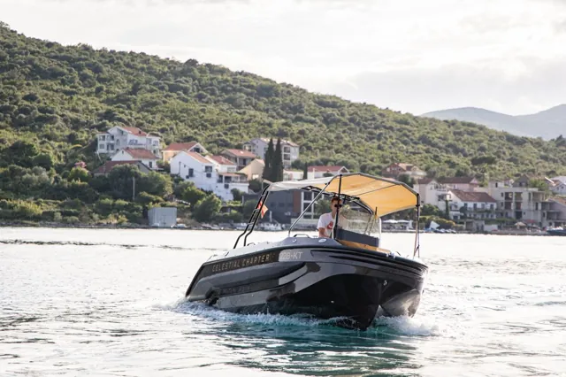 Front view of the speedboat on Boka Bay